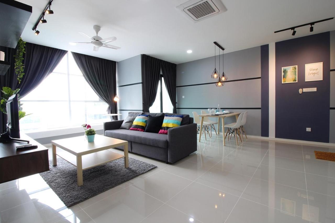 Suasana Residence By Nest Home Johor Bahru Exterior foto